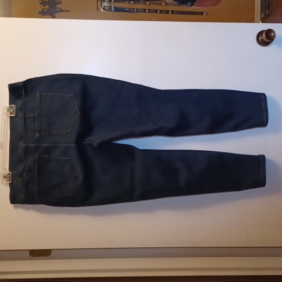 LANE BRYANT, DARK BLUE JEAN, HIGH RISE JEGGINGS, WOMENS SIZE 18. - Picture 5 of 7